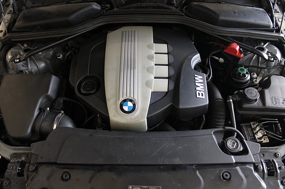 BMW 520d 10 of 16