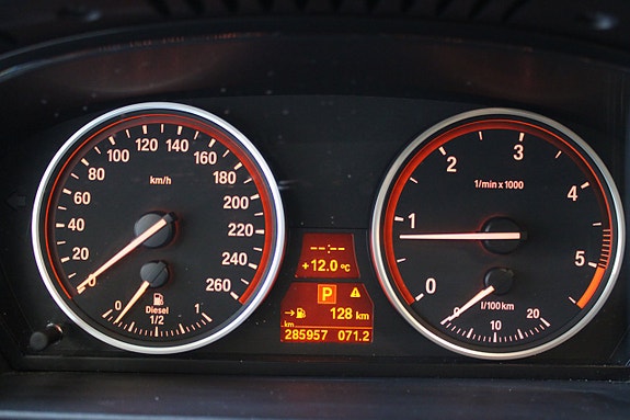 BMW 520d 7 of 16