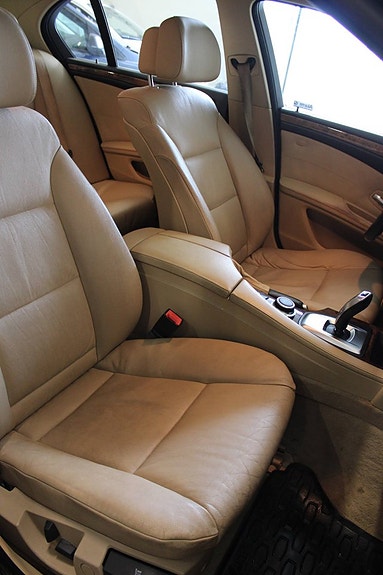 BMW 520d 15 of 16