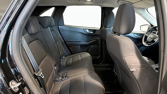 Ford Kuga 5 of 11