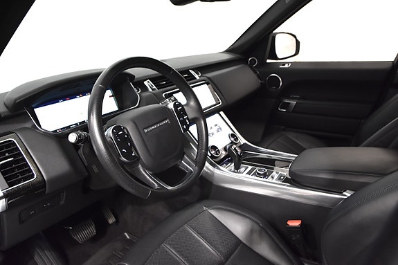 Land Rover Range Rover Sport 10 of 25