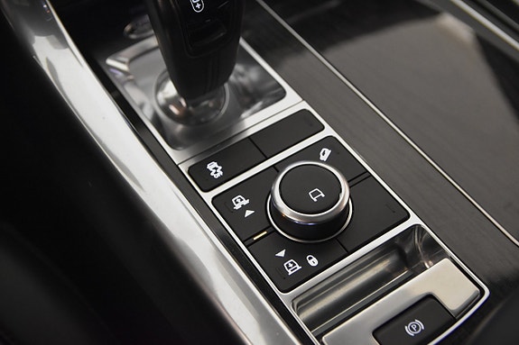 Land Rover Range Rover Sport 22 of 25