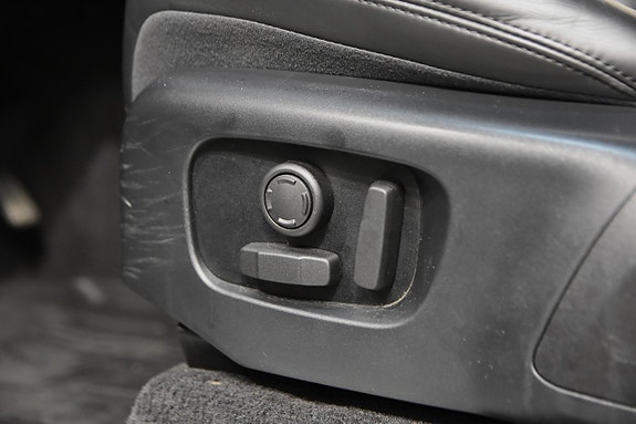 Land Rover Range Rover Sport 13 of 25