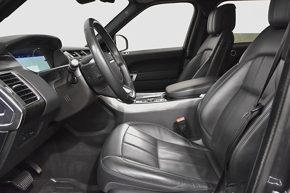 Land Rover Range Rover Sport 9 of 25