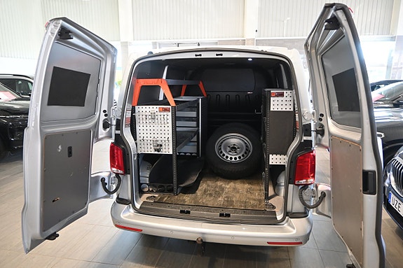 Volkswagen Transporter 13 of 20