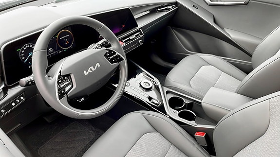 Kia Niro 8 of 12