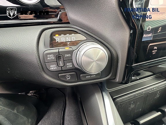 Dodge RAM 1500 12 of 19