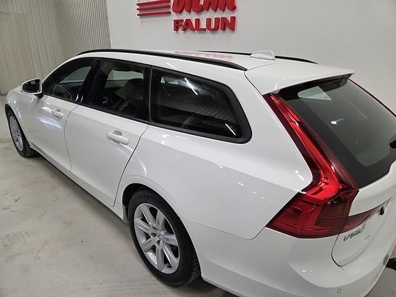 Volvo V90 9 of 10
