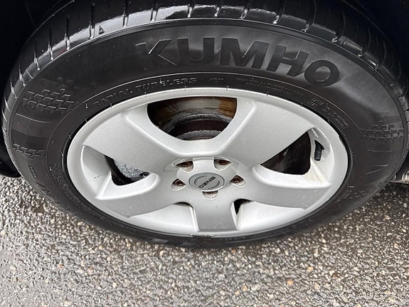 Ford Mondeo 10 of 17
