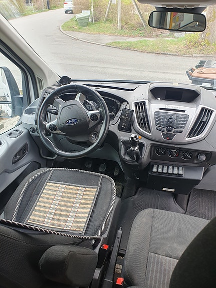 Ford Transit 4 of 5
