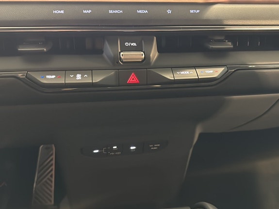 Kia EV9 13 of 19