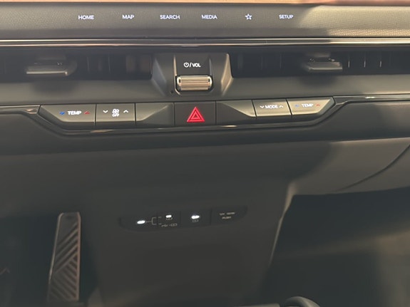 Kia EV9 13 of 19