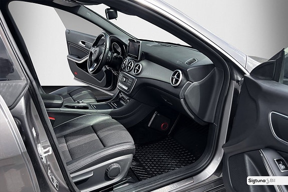 Mercedes-Benz CLA200 d 13 of 26