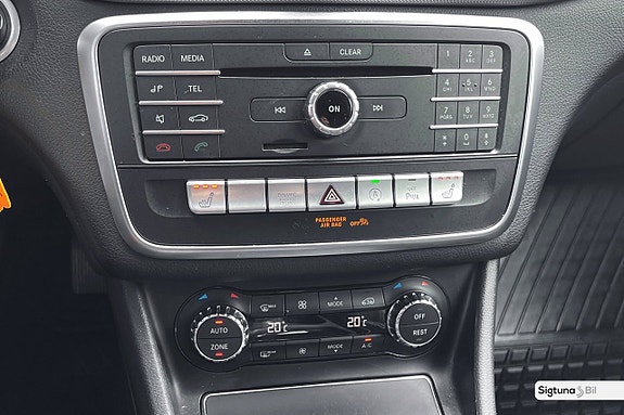 Mercedes-Benz CLA200 d 20 of 26