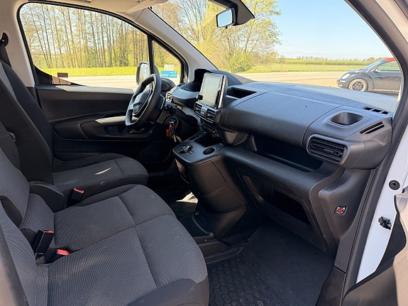 Peugeot Partner 6 of 9