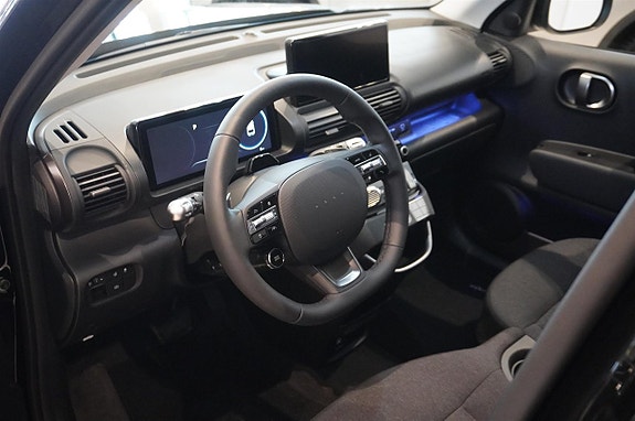 Hyundai Inster 2 of 12