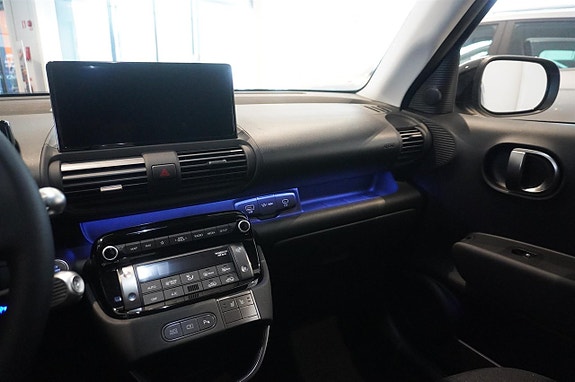 Hyundai Inster 7 of 12