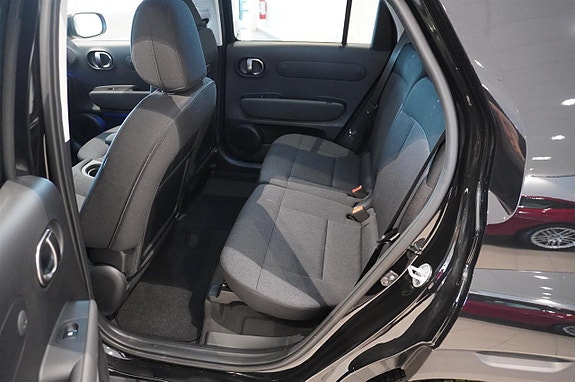 Hyundai Inster 6 of 12