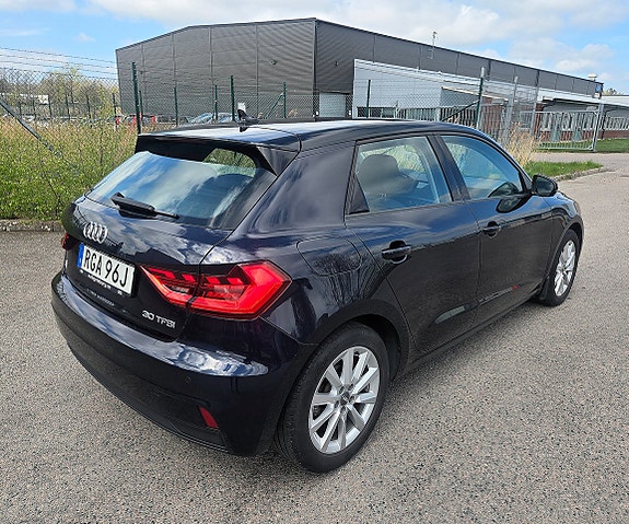 Audi A1 5 of 22