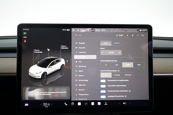 Tesla Model 3 20 of 26
