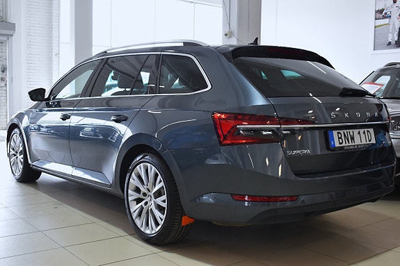 Skoda Superb 3 of 5