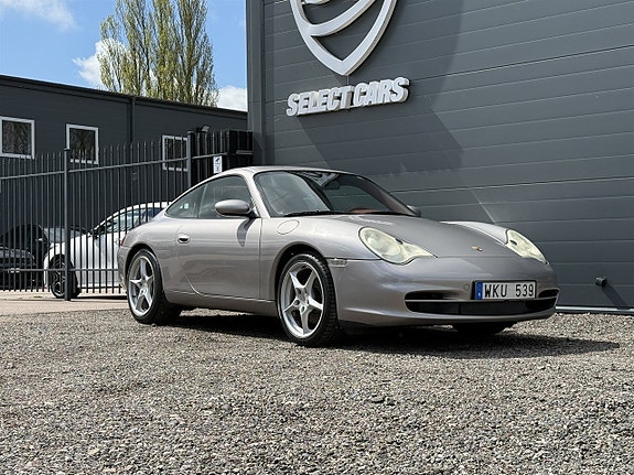Porsche 911 Carrera