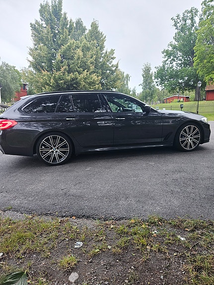 BMW 530d 12 of 12