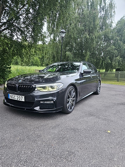 BMW 530d 6 of 12