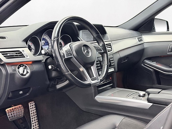 Mercedes-Benz E250 13 of 30