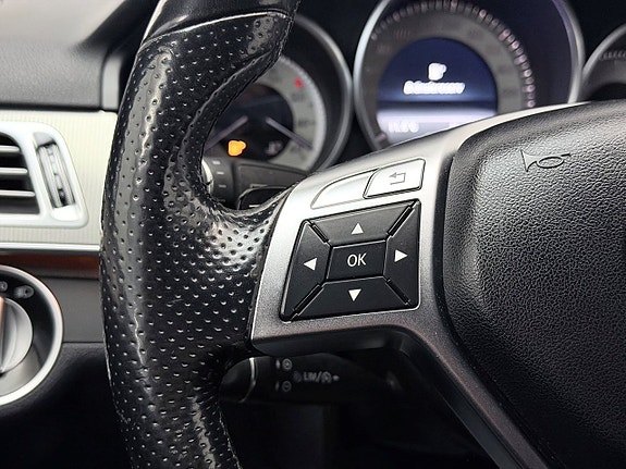 Mercedes-Benz E250 18 of 30