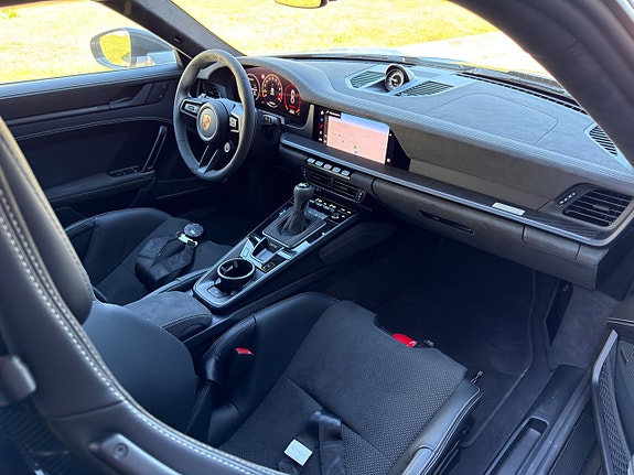 Porsche 911 14 of 25