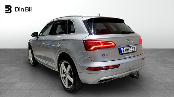 Audi Q5 3 of 5