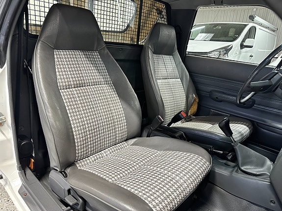 Subaru 1800 10 of 30