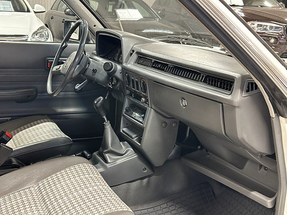 Subaru 1800 30 of 30