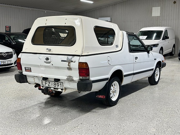 Subaru 1800 4 of 5