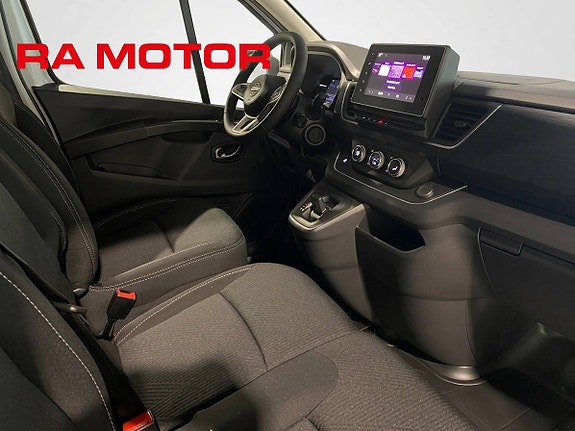 Nissan Primastar 8 of 18