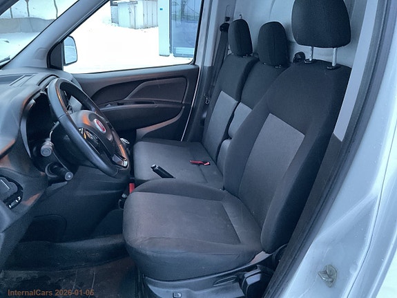 Fiat Doblo 16 of 29