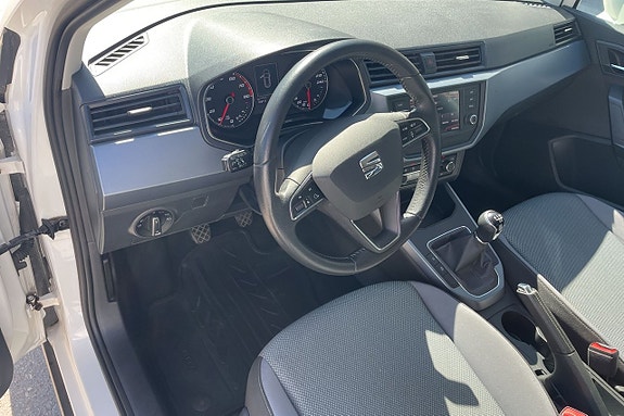 Seat Arona 7 of 11