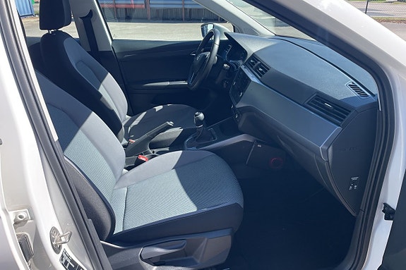Seat Arona 9 of 11