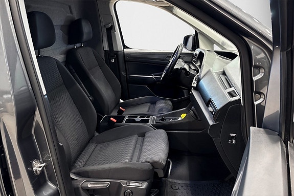 Volkswagen Caddy Maxi 10 of 22