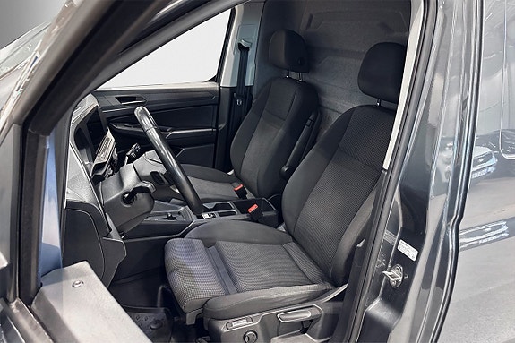 Volkswagen Caddy Maxi 16 of 22