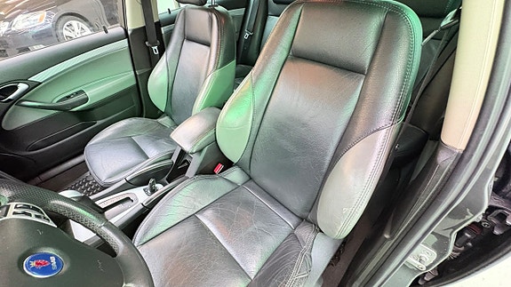 Saab 9-3 25 of 25