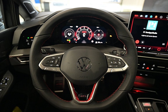 Volkswagen Golf I 14 of 30