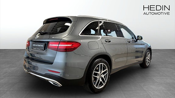 Mercedes-Benz GLC220 d 2 of 5