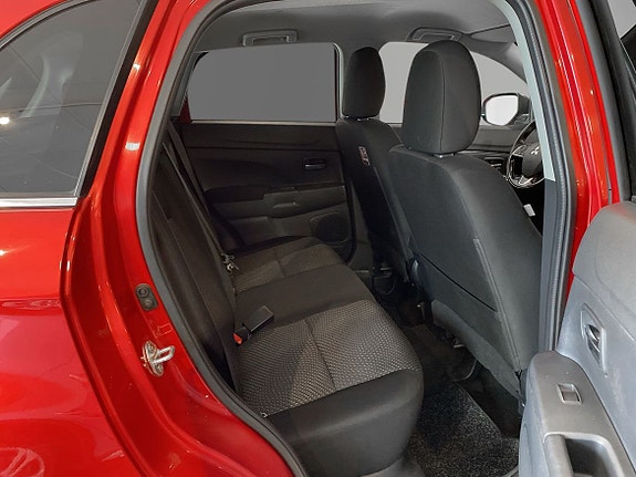 Mitsubishi ASX 8 of 14