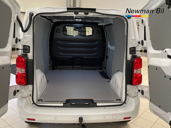 Opel Vivaro 11 of 12