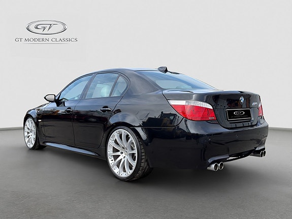 BMW M5 5 of 16