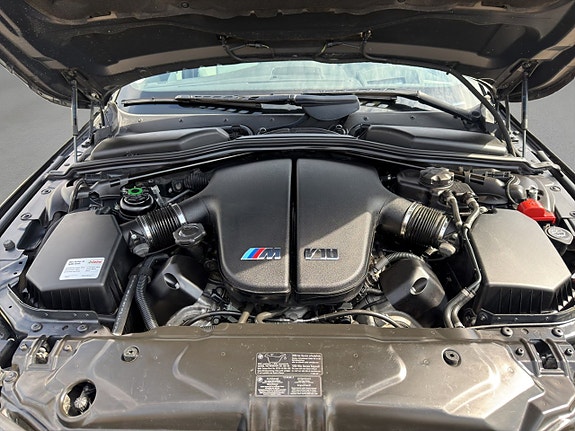 BMW M5 14 of 16