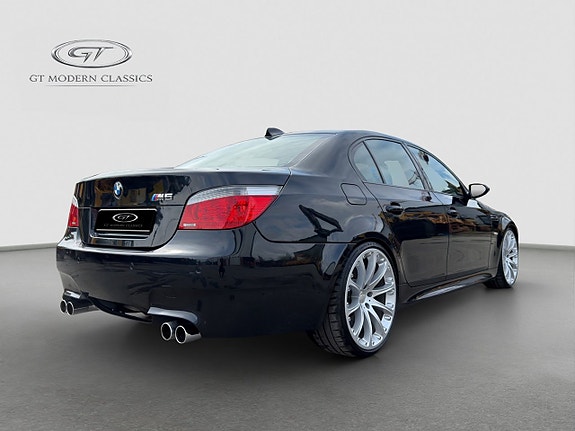 BMW M5 7 of 16