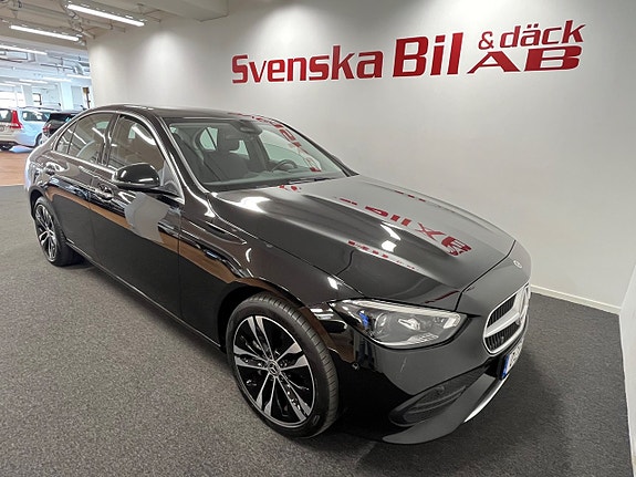 Mercedes-Benz CLA180 d 3 of 5